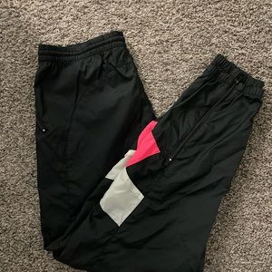 🛑SOLD🛑Vintage Nike Windbreaker Track Pants 1990s Women’s Medium Black Vtg 90s
